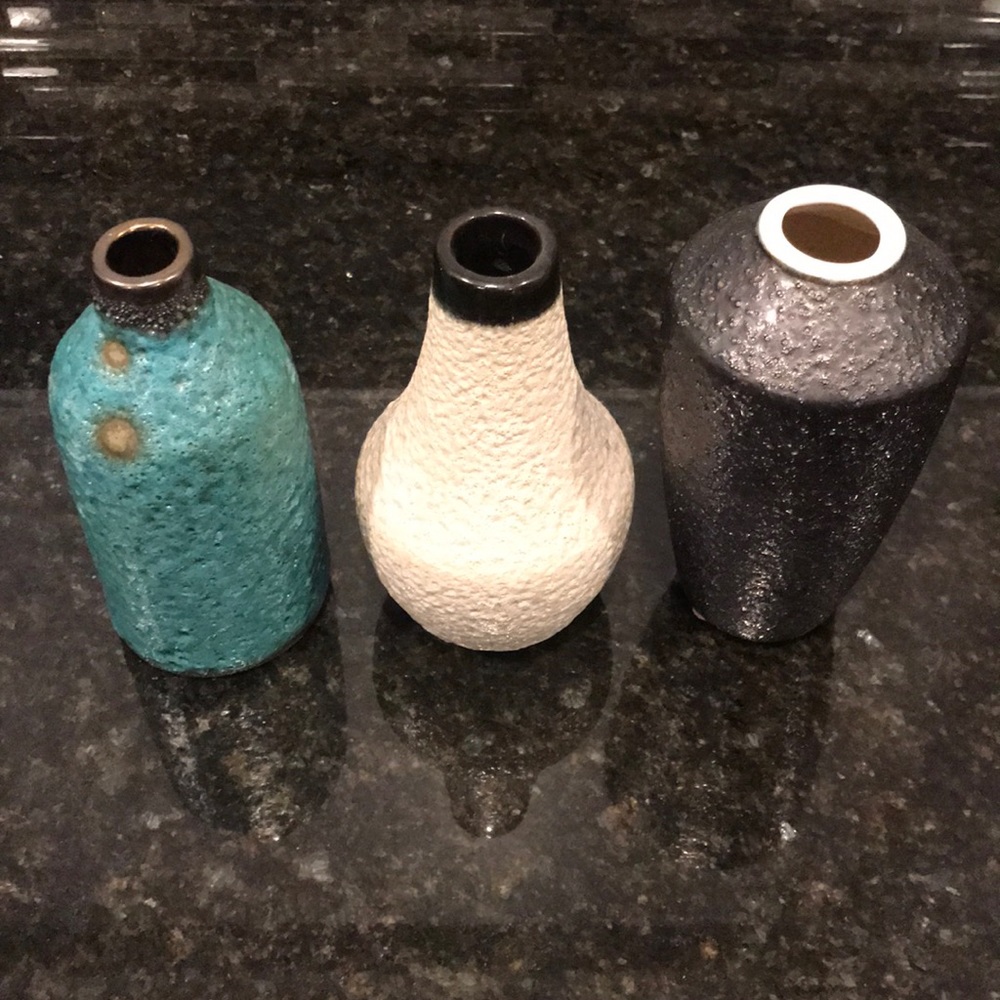 CB2 Vase Bundle - Picture 3 of 12